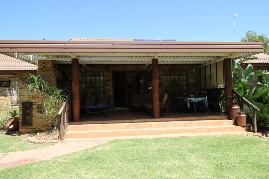 4 Bedroom Property for Sale in Deneysville Free State